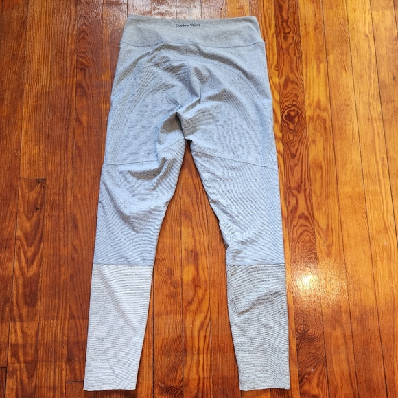 Outdoor Voices Blue Color Block Yoga Leggings - Picture 3 of 3